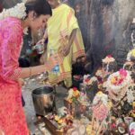 Pranitha Subhash Instagram - Offering Pooja on the occasion of Naga Panchami today 🙏🏻