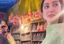 Pranitha Subhash Instagram - Happy Ganesh Chaturthi ✨🙏🏻 Gowri Ganesha Habbada Shubhashayagalu PS : mother-in-law and sister-in-law did 95% of all the preparations ! Specially the kadubus.