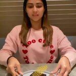 Pranutan Bahl Instagram - sab mushkil hal 🍰😍♥️😝🥳