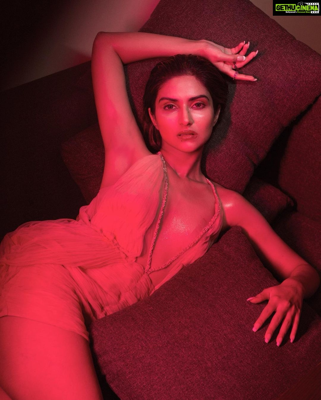 Pranutan Bahl Instagram - tbh I prefer nightsuits ☺️