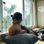 Prateik Babbar Instagram - 📸 @priyabanerjee #sundaze ♾️ Chico's Home