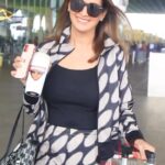 Preeti Jhangiani Instagram – Preeti jhangiani Looking beautiful ❤️😍💕
#preetijhangiani #malayalamoldsongs #malayalamevergreen #keralite #malayalamsongs #music #malluhits #malayalambgm #aanamayilottakam #oldmalayalamsongs #malayalasangeetham #keralamusically #tiktokkeralaofficial #oldsona #oldmalayalam #praveena #lalualex #jpallasery #malayalamnonstalgic #udaychopra #jugalhansraj #vineeth #malayalammovie #mohabbatein #magicalrhythm #kunchackoboban #shamitashetty #kimsharma #bollywood #viralbollywood Terminal 2 Chatrapati Shivaji Terminal Mumbai