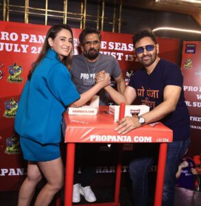Preeti Jhangiani Instagram - Great press meet with @suniel.shetty sir yday and @jhangianipreeti @propanjaleague now showing on @sonysportsnetwork 🔥🔥🔥 Mumbai, Maharashtra