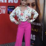 Preeti Jhangiani Instagram - Ok these promotions were actually fun! Go watch #kafasonsonyliv @sonylivindia @saugatam @sameern @applausesocial @sahil_insta_sangha @madibaent