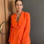 Preeti Jhangiani Instagram - Orange is the new black 💪 At the promotions of my new show #KAFAS airing on @sonylivindia directed by @sahil_insta_sangha @applausesocial @sameern @madibaent Make up @jyotiiadvani.artistry Hair @rekhahariyani26 Look 1: Styled by @style_tubbies Neck piece by @curiocottagejewelry Rings by @aquamarine_jewellery Look 2: Styled by @style_tubbies Jewellery by @aquamarine_jewellery Managed by @nikeeta_bhambhani #webseries #newshow #sonyliv #sonylivindia