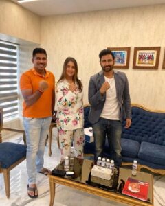 Preeti Jhangiani Instagram - Punit Balan Group is happy to own the team 'Mumbai Muscle' in Pro Panja League. Look forward to this sport finding stronger grounds. @jhangianipreeti @dabasparvin @propanjaleague #punitbalangroup #mumbaimuscle #propanja #preetijhangiani #pravindabas #propanjaleague