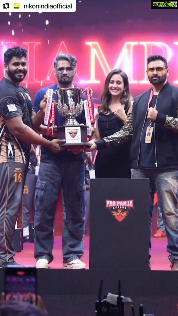 Preeti Jhangiani Instagram - Some quick shots from the @propanjaleague Finale by @nikonindiaofficial with Chief Guests @suniel.shetty sir and @rajeevshuklaoffl ji Repost @nikonindiaofficial with @use.repost ・・・ Sheer determination, relentless fighting spirit and admirable sportsmanship are a constant at Pro Panja League (@propanjaleague . We are proud of being their camera partner and happy for their incredible success. #Nikon #NikonIndia #NikonPhotography #nikonvideography Delhi दिल्ली