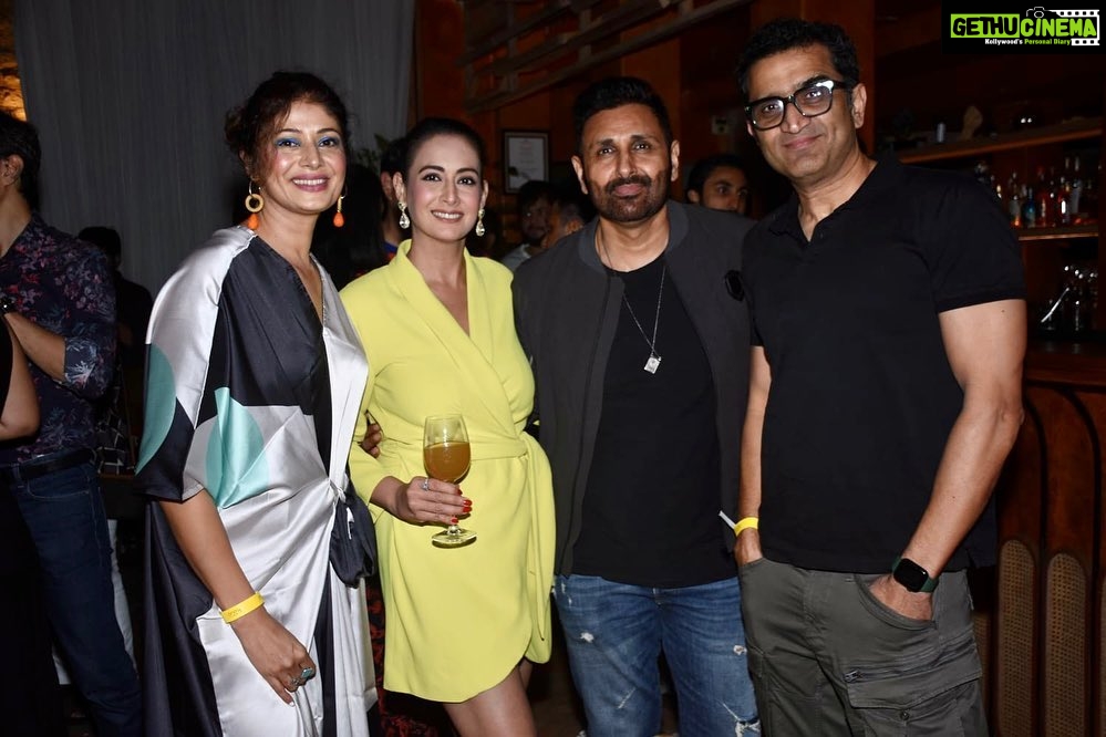 Preeti Jhangiani Instagram - Was great celebrating the success of the first season of the @propanjaleague at @one8.commune especially with broadcast partner @sonysportsnetwork without who’s invaluable guidance and passion…we would not have been able to do…what we did…thanks and cheers all around ✌🏻
