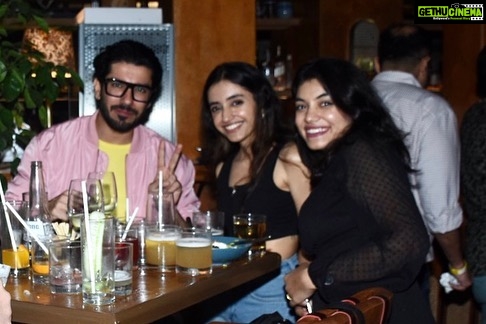 Preeti Jhangiani Instagram - Was great celebrating the success of the first season of the @propanjaleague at @one8.commune especially with broadcast partner @sonysportsnetwork without who’s invaluable guidance and passion…we would not have been able to do…what we did…thanks and cheers all around ✌🏻