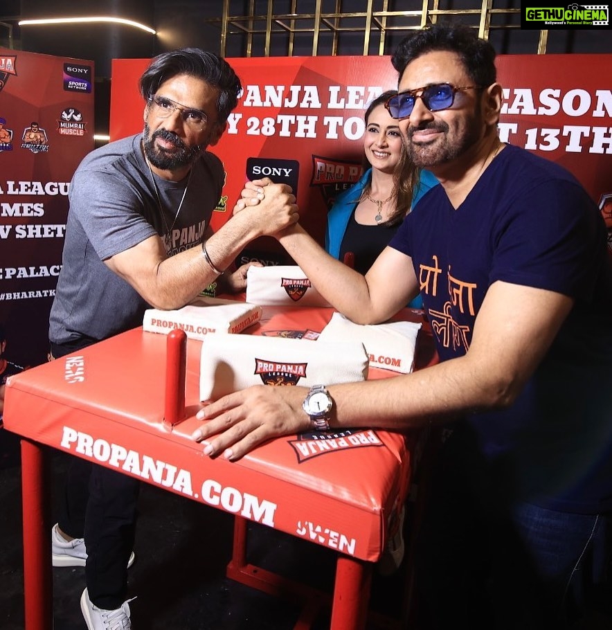 Preeti Jhangiani Instagram - Great press meet with @suniel.shetty sir yday and @jhangianipreeti @propanjaleague now showing on @sonysportsnetwork 🔥🔥🔥 Mumbai, Maharashtra