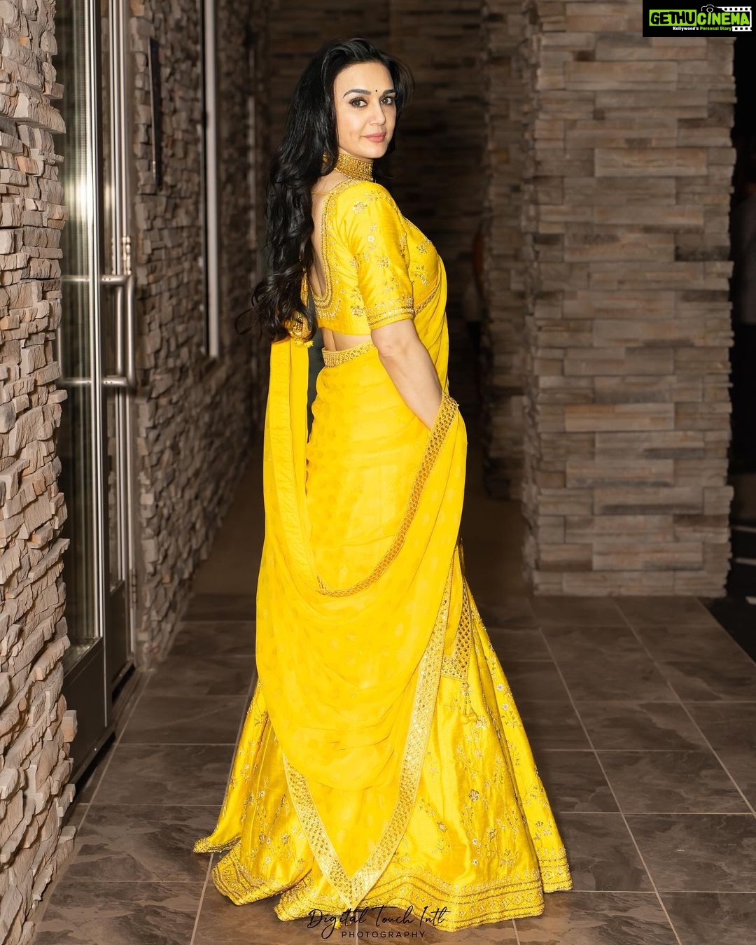 Preity Zinta - 361.7K Likes - Weekend in Atlanta ❤️ #desivibe #womenscharity #ting. Outfit - @fashionbyrohini Hair - Saher Bano. Make up - By me 🤩 📸 Digital Touch Int.