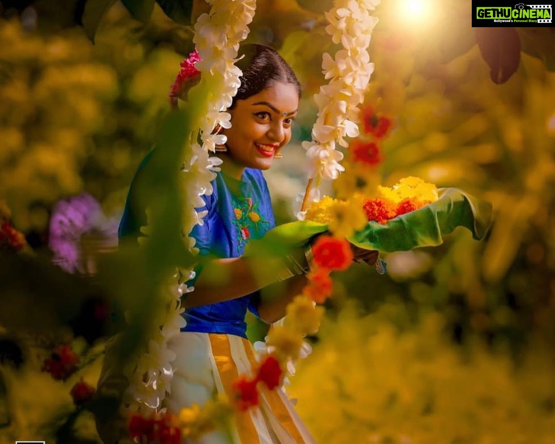 Premi Viswanath Instagram - #onam #onam2023🌼🌼🌸