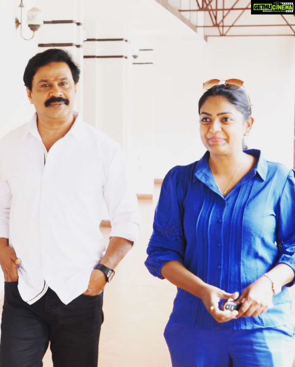 Premi Viswanath Instagram - പ്രിയപ്പെട്ട ദിലീപേട്ടൻ