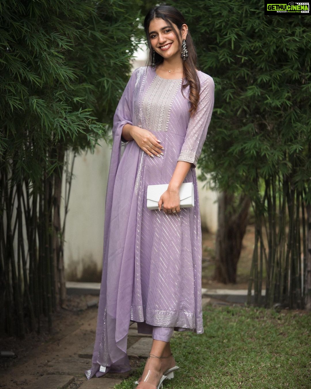 Priya Varrier Instagram - Getting ready to glam up & style up this Onam with @lifestylestores festive collection! With the stunning ethnic wear #MelangeCollection, I experienced the joy of dressing up in traditional & contemporary flair. Find your festive style to add extra wow to your looks. Head to your nearest Lifestyle store or shop online at lifestylestores.com Ellavarkum Onashamsakal! Exciting news! Lifestyle is thrilled to announce the grand opening of its second store in Forum Kochi on 19th Aug! Discover an exquisite world of trendy fashion and latest styles. #Lifestyle #OnamWithLifestyle #Onam #StylesForEveryYou #LifestyleStores #FestiveCollection