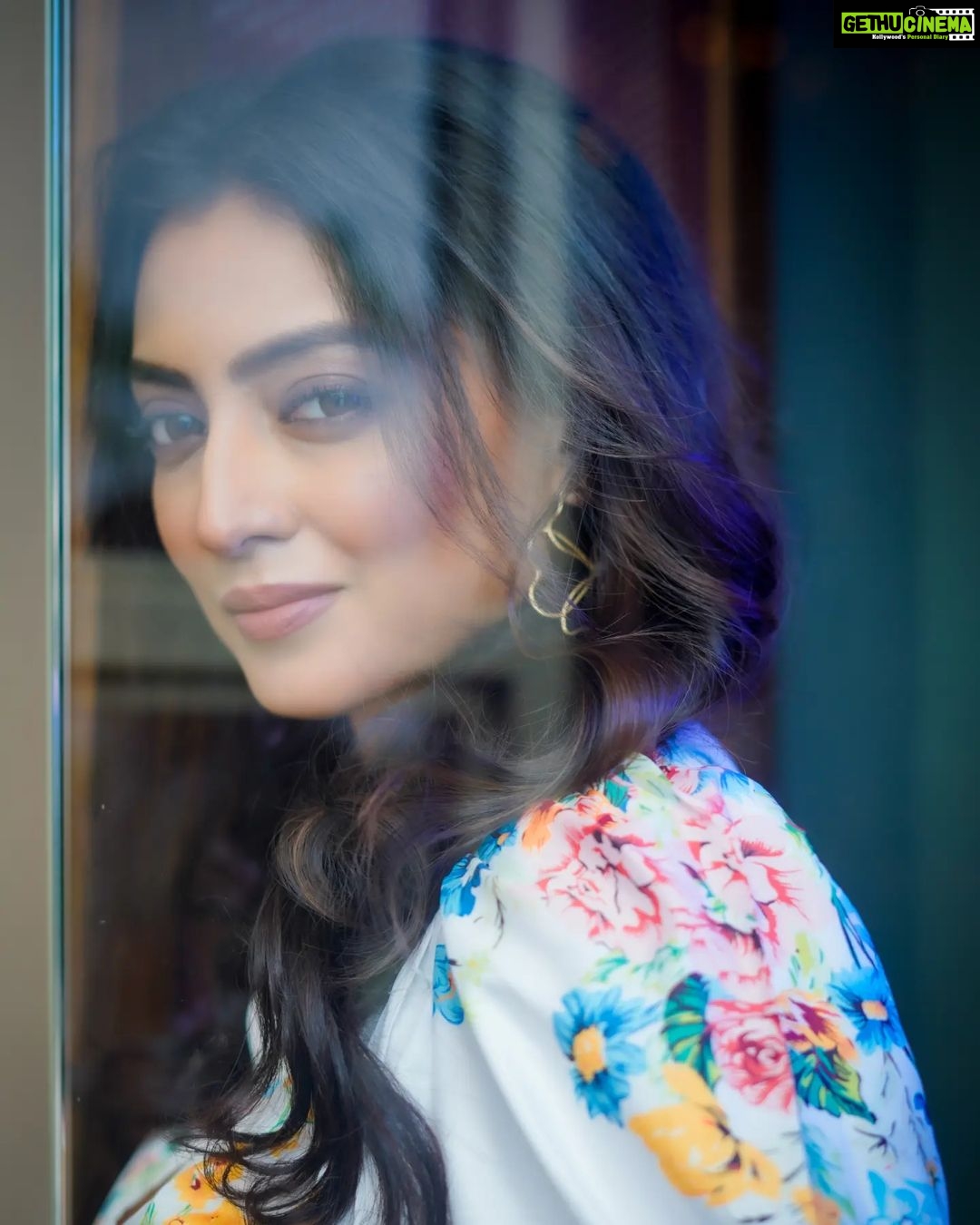 Priyanka Mondal Instagram - Storm in my Eyes, Peace in my Smile 👁😊 📷 : @argha_giri 💄: @dassourav3 👗: @debjanighoshofficial 📍: @scrapyardofficial 🔗 : @rudrakshprnads #photos #photooftheday #portraitphotography #portraits #stare #smile #explorepage #trending #aesthetic #foryou #follow #actor #actorslife #instagood #instafashion #instadaily #instamood #instagram SCRAPYARD