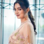 Priyanka Mondal Instagram - "Be your own kind of beautiful." 💫 Photography - @argha_giri Make Up - @dassourav3 Hair - @yoursubhams_makeup Wardrobe - @goindrilaofficial Stylish - @debjanighoshofficial Location - @scrapyardofficial Managged - @rudrakshprnads #photos #photooftheday #portraits #portraitphotography #photoshoot #sareelovers #sareefashion #explorepage #explore #foryou #instafashion #instagood #instagram #instadaily SCRAPYARD