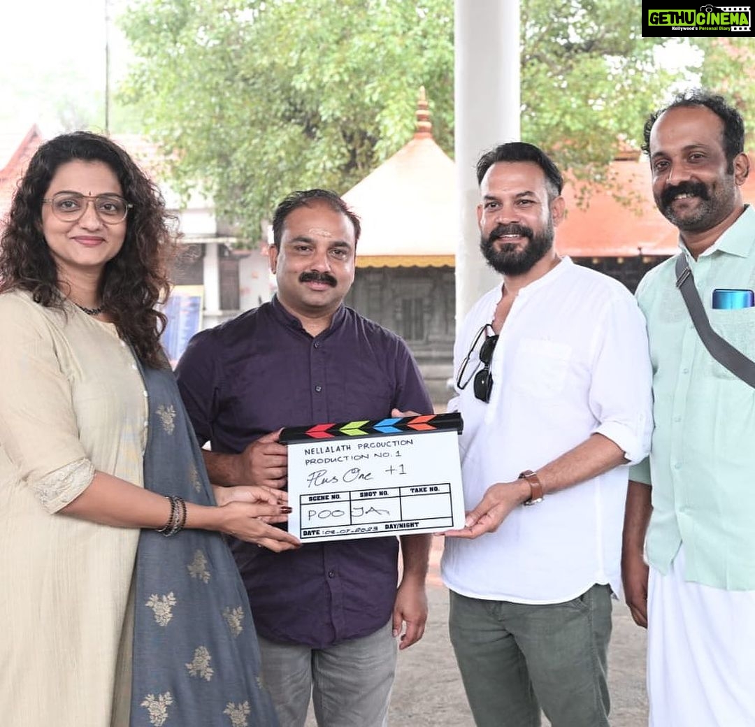 Priyanka Nair Instagram - Rolling … @_sumathefacechanger_ @davisvazhapilly #malayalam #priyankanar #newmovie #kerala