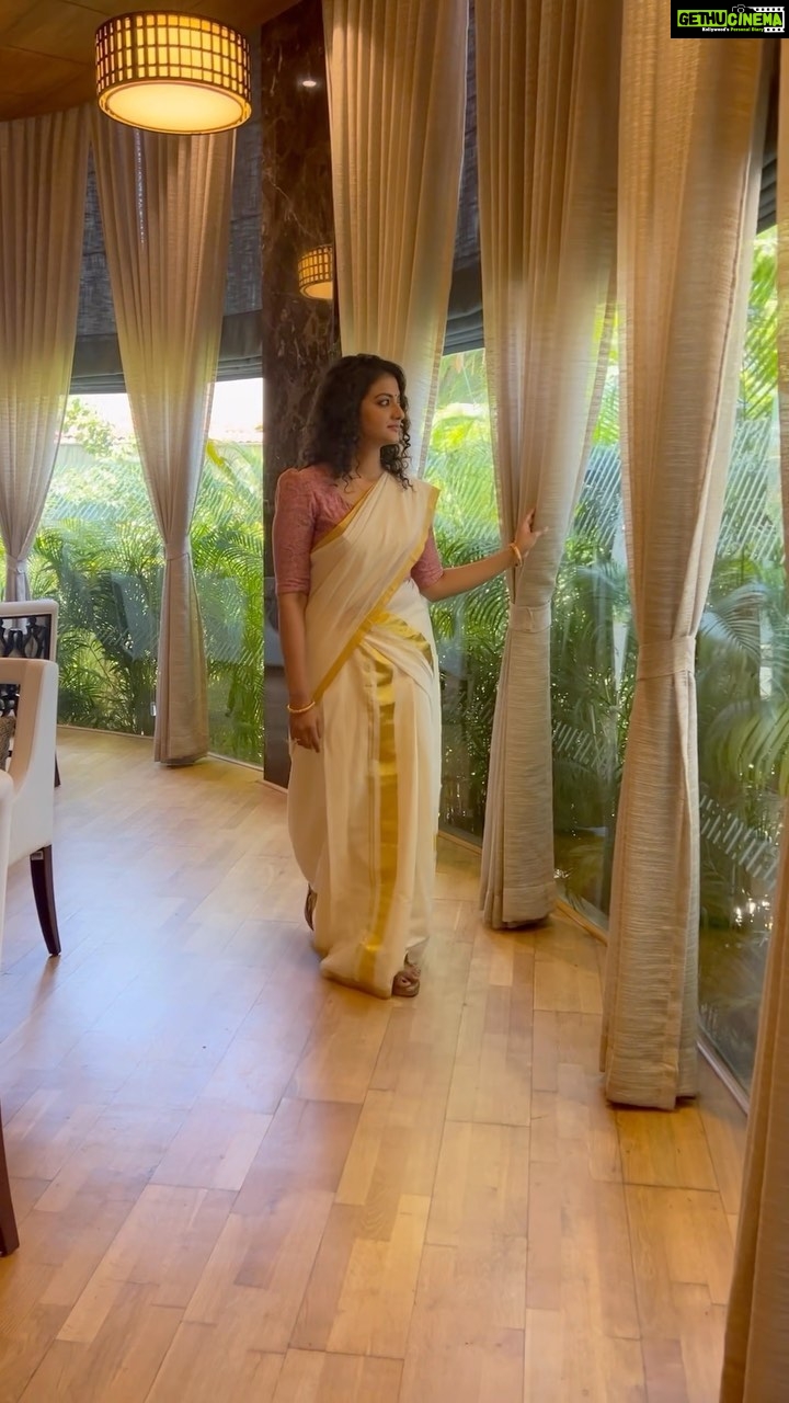 Priyanka Nair Instagram - ♥️ #priyankanair #reelsinstagram #galimeinaajchandnikla Taj Vivanta Trivandrum