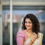 Priyanka Nair Instagram - . . . . . . . . . . . . . . . In Frame - @priyankanairofficial . . . . . . . . . . . . #onam #kerala #onamcelebration #keralagram #onamspecial #happyonam #india #malayali #instagram #keralasaree #keralatourism #mallu #photography #malayalam #kochi #keralafood #keralagodsowncountry #onamsaree #festival #love #saree #onamfestival #instagood #onamvibes #traditional O by Tamara