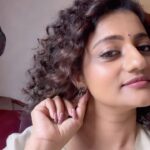 Priyanka Nair Instagram – 🪩
Makeup and hairstyle – @_sumathefacechanger_ 
@davisvazhapilly 
#priyankanair #curlyhair #stylegram #instareels
