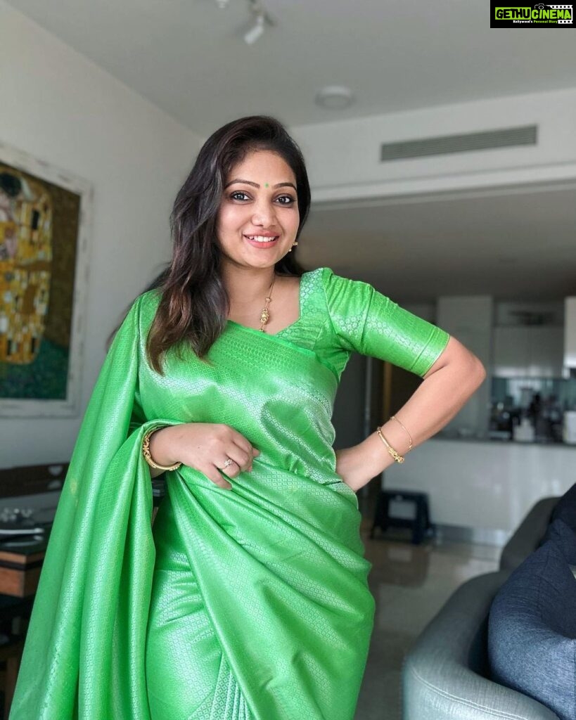 Priyanka Nalkari Instagram - Beautiful green saree 💚@srisaicollections9