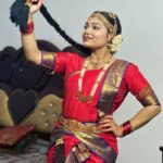 Priyanka Nalkari Instagram - #favattire #dreamcometrue #classicaldance #seetha #actress #seetharamam #zeetamil #nalkarpriyanka #wifeygoals #familylove #fanslove #smile #instagood #instagram #instadaily