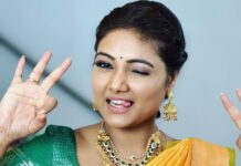 Priyanka Nalkari Instagram - #aftermarriage #1stadshoot #saree #poser #chennai #lovemyprofession #seetha #roja #priyankanalkari #happywife #married #instagram Jewellery @gold_copy1486 😍