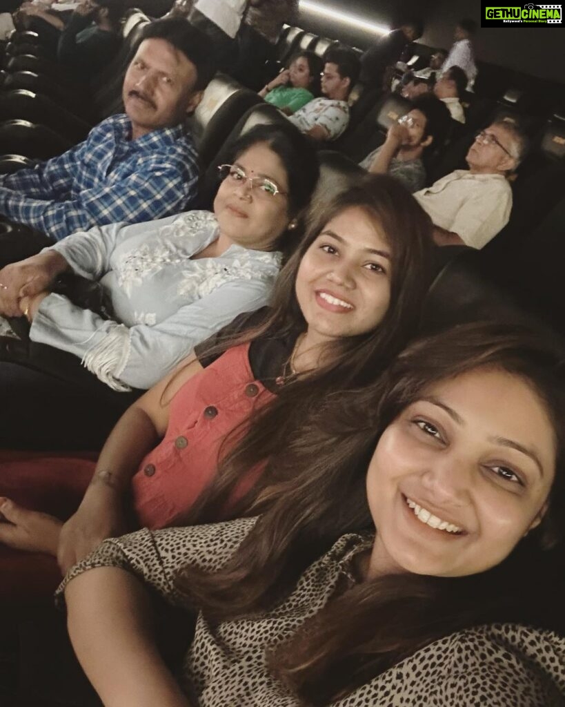Priyanka Nalkari Instagram - #jailer #jailermovie #telugu #familytime #movietime #rajinikanth sir #1stday #tamanna #happyfamily #hyderabad #actresslife
