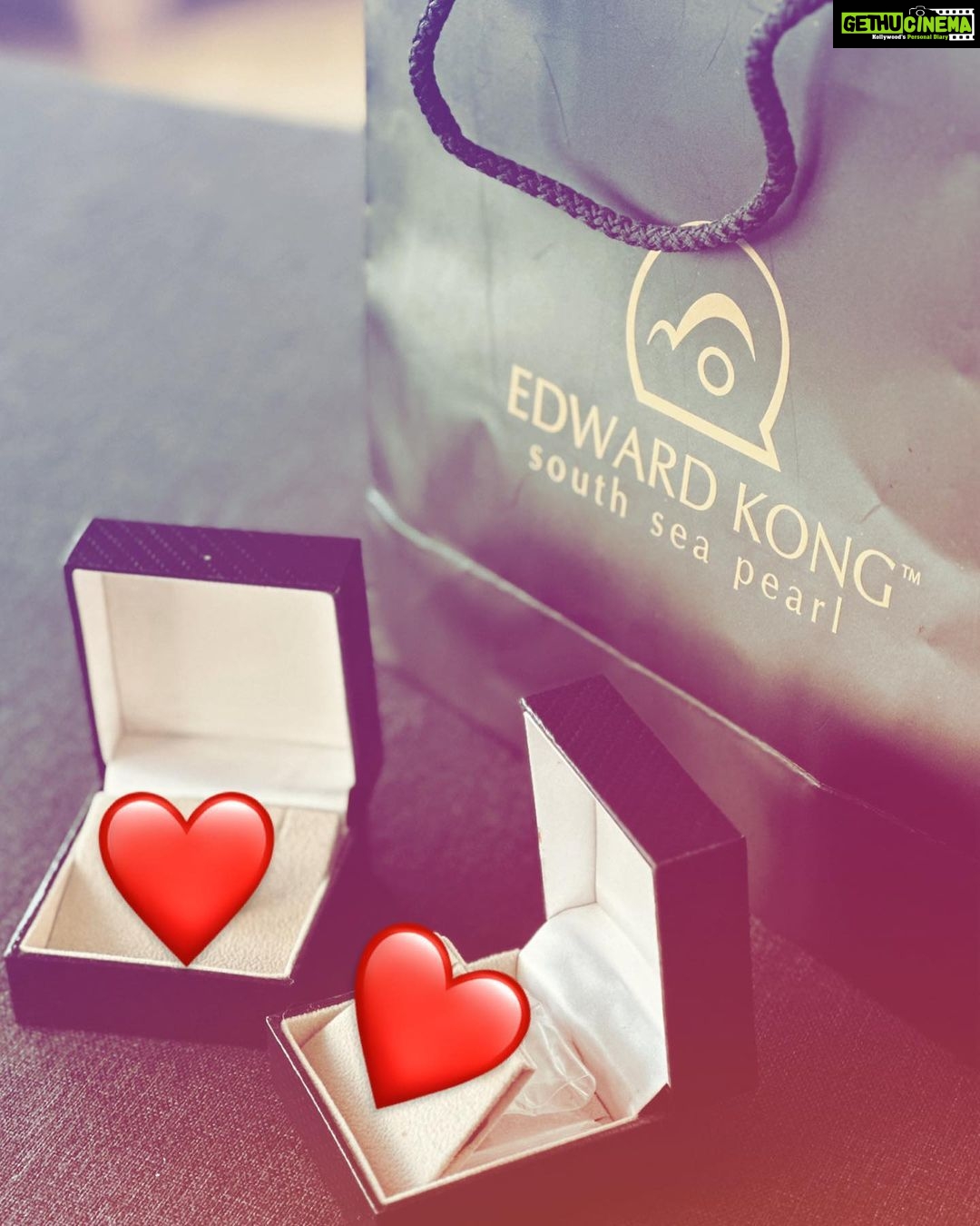 Priyanka Nalkari Instagram - #southseapearls #giftedeachother #willrevealsoon 4thmonthweddinganniversary #pearllover # “The pearl is a queen of gems n gem of queens “.. Edward Kong South Sea Pearl. Bangsar
