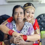 Priyanka Nalkari Instagram - #myassistantprabha #likesister #sweetlady #caring #supporting #hardworking #missuprabha #5years Ars Garden Studio Bus Stop