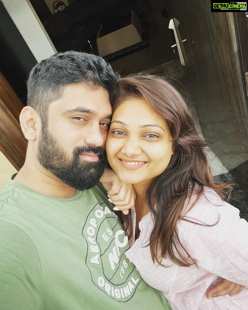 Priyanka Nalkari Instagram - Good morning Hyderabad !! #wifey #lifey #love #onlywe