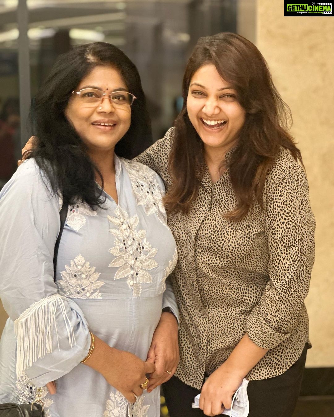 Priyanka Nalkari Instagram - #specialpic #witmom #alwaysspecial #momslove #naturalbeauty #smiles #mystrength #strongladies #pisitivevibes