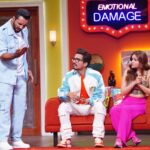 Punit Pathak Instagram - EMOTIONAL DAMAGE ! #entertainmentkiraathousefull @colorstv @haarshlimbachiyaa30 @rubinadilaik #show #fun #masti #torture #laughter #friends