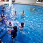 Punnagai Poo Gheetha Instagram – tanni meleh cake!

A kutty surprise to celebrate our champion’s victory in his recent badminton tournament 
proud of abangku Balan Ammasee 

#familyGathering #PoolParty #suprisecelebration #FloatingCake #PersatuanBadmintonIndiaPerak