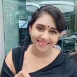 Punnagai Poo Gheetha Instagram – Pangejam akka yeh happy-ah irukkange? Ungalukku teriyuma?

#VanakamRaaga