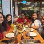 Raadhika Sarathkumar Instagram - One and only ❤️❤️❤️❤️ @mohanlal and family, riot of a evening ❤️😃😃😃