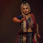 Rachana Narayanankutty Instagram - Vṛtrāsura - The first born dragon 🐉/ 🐍! He is also known as Ahi. He is the evil, he is the chaos and he is the drought! Timely captures by Rathul Raveendran from the recent performance of my new production Monsoon Anuraga held at Thrissur Thekkinkadu Maidan in connection with Ente Keralam project by Govt. Of Kerala Kerala Government. Wait for our upcoming performances of Monsoon Anuraga by Rachana Narayanankutty's Srishti …Soon in your town! Thank you Sri Ravi, Narayanankutty and Vineeth for the makeup 🙏🏼