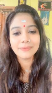 Rachana Narayanankutty Instagram - ഈ ഇടയായി കുറേ വിഡീയോ മണ്ടത്തരങ്ങൾ പറ്റുന്നുണ്ട് എനിക്ക് ! 😬😬😬 So I was getting ready to take a wishing video for one of the painting exhibitions coming up and when I started this previously saved audio popped up!!! 😝😝😝😝 Didn’t want to loose the instant expressions and posting it right away!! 😂😂😂 
#instant #instantexpressions #expression #rachananarayanankutty #asyousay #queenofexpressions #😂 #mandatharangal