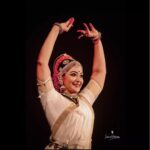 Rachana Narayanankutty Instagram - #inframe💃 @rachananarayanankutty #photographyislifeee🌴 #thrissurkaran_da💪😊 🌴 #thrissurkaran❤️🌴 #foodphotography 🌴😍 #astrophotography 😘🌴 #instalove 😘🌴 #disneyphotography 🌴😘 #naturephotography 🌴#kerala_360☺☺🌴😍 #keralatourism🌴 #kerala__snaps_🌴 #photography📷 #cilk🌴 #thriftedstyle🌴 #photography 😘🌴 #photoshoot 🌴😘 #canonphotography😘🌴 #canon2oodii😍🌴😘#cannabiscommunity 🌴 #vintagestyle🌴😘#dancephotography . . . .👇👇👇👇👇👇👇👇👇👇👇👇👇👇👇👇👇👇👇 . . . . . . . . . . . . .🔻🔺️🔻🔺️🔻🔺️🔻🔺️🔻🔺️🔻🔺️🔻🔺️🔻🔺️🔻🔺️🔻🔺️🔻🔺️🔻🔺️🔻 . . . . 👉👉👉👆👆👆💜👆💜👆👆👆 following.me @sivaprasadphotography . . . . .💜💚💙💜💚💜💙💚💜💙💚💜💙💚💜💙💚💚💜💚 . . . .. . . 👉  @photography_ishttam😘  @nidhinvm😘@prasanth_kumar_k_p 👉  @thrissurinsta😘@midmidz😘 @photography._.lovers_😘 👉 @sid_dhi_ka😘@thrissurinsta😘@thrissurkaar😘 @vipin_2469 👉 @photogramkerala_😘@photography._.lovers_😘 @thrissurcity 👉 @thrishivaperoor 😘@thrissur_live 😘@m_izhi_photography 😘 👉 @kerala.jpg 😘 @kerela__nature is😘  @picstay_kerala 😘 👉 @thrissurfoodvibes 😘 @kaandhaarippenu_bgm 😘😘😘😘😘 😘😘😘😘😘😘photograph