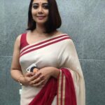 Rachana Narayanankutty Instagram – Major Throwback ☺️
#rachananarayanankutty #throwback #saree #blackcoffee