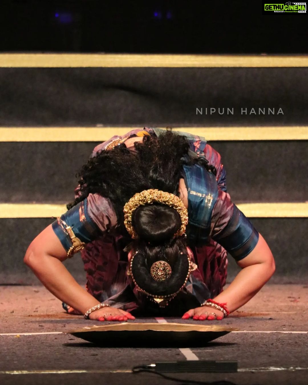 Rachana Narayanankutty Instagram - Inframe : Rachana Narayanankutty ❤️ Kuchipudi | @regattatvm 50 Years ✨ Kanakakunnu Palace | Nisagandhi stage 😍 Trivandrum | Kerala ✨ Canon 80 D #canonphotography #bharatnatyam #dance #classicaldance #india #Kuchipudi #Bangalore #kerala #art #rachananarayanankutty #traditional #godsowncountry #artandculture #actress #keralagram #trivandrum #mallugram #photoshoot #keralatourism #photographer #mobileclick #trivandrumdiaries #indiapictures #malayalammovies #mumbai #mallugram #indian #bharatanatyam #photography #cinematography @kerala.classical_page @indian_classical_nritya @kerala_classical_dance @indian_classical_culture Trivandrum, India