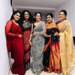 Rachana Narayanankutty Instagram - This companionship of 5 of us together has started exactly an Year ago… and I love all my galssss who are the owners of beautiful hearts with lot of humility and humanity 🥰👯‍♀️👯‍♀️👯‍♀️ @pillai_manju @sarayu_mohan @devichandana82 @swasikavj #friendship