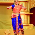 Rachana Narayanankutty Instagram – Blessed that we(Myself, Sanchali, Sharanya and Sugitha) of Rachana Narayanankutty’s Srishti family could perform at Guruvayoorappan Sannidhi yesterday for Ekadashi Mahothsavam. 
Thank you for sharing the photographs Harshan Ji. Thank you Prabha weddings for the beautiful photographs. 
Makeup by dearest Varghese Antony Chettan and team. 🙏🏼🙏🏼🙏🏼😇😇😇 Thank you Ramanathan uncle for all the support and thanks to Guruvayur Devaswom members. Special thanks to dear Bhagyalakshmi Guruvayurand Jancy Sanu for all the love.