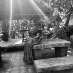 Rachana Narayanankutty Instagram - Conventional Customary! Black n white to color 😊 #rachananarayanankutty #tanjavur #swamimalai #route INDeco Hotels, Swamimalai