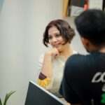 Rachana Narayanankutty Instagram – Onam is here and a small shopping @yu_me_gadgets . Thank you @naveen_pulikkathara_ for the candids. @sojancj2442 #candid #rachananarayanankutty #onam2023 #onamshopping #gadgets