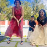 Rachana Narayanankutty Instagram – That was our Onam celebration…Normally it’s Meda & Mema… But this time Shankaran too 😄😂 Enjoyed every bit with my niece n nephew. Much love my kids. @binsidh80 #rachananarayanankutty #medhanmema #onamcelebration