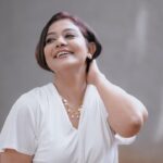 Rachana Narayanankutty Instagram - You owns that smile 🥀 @rachananarayanankutty Mua @makeupby_nami_ #portrait #portraitphotography #portrait_shots #portraiture #portrait_ig #portraitvision #nilaframes #makeupbynami #malayalamactress #mollywood #mollywoodactress Trivandrum, India