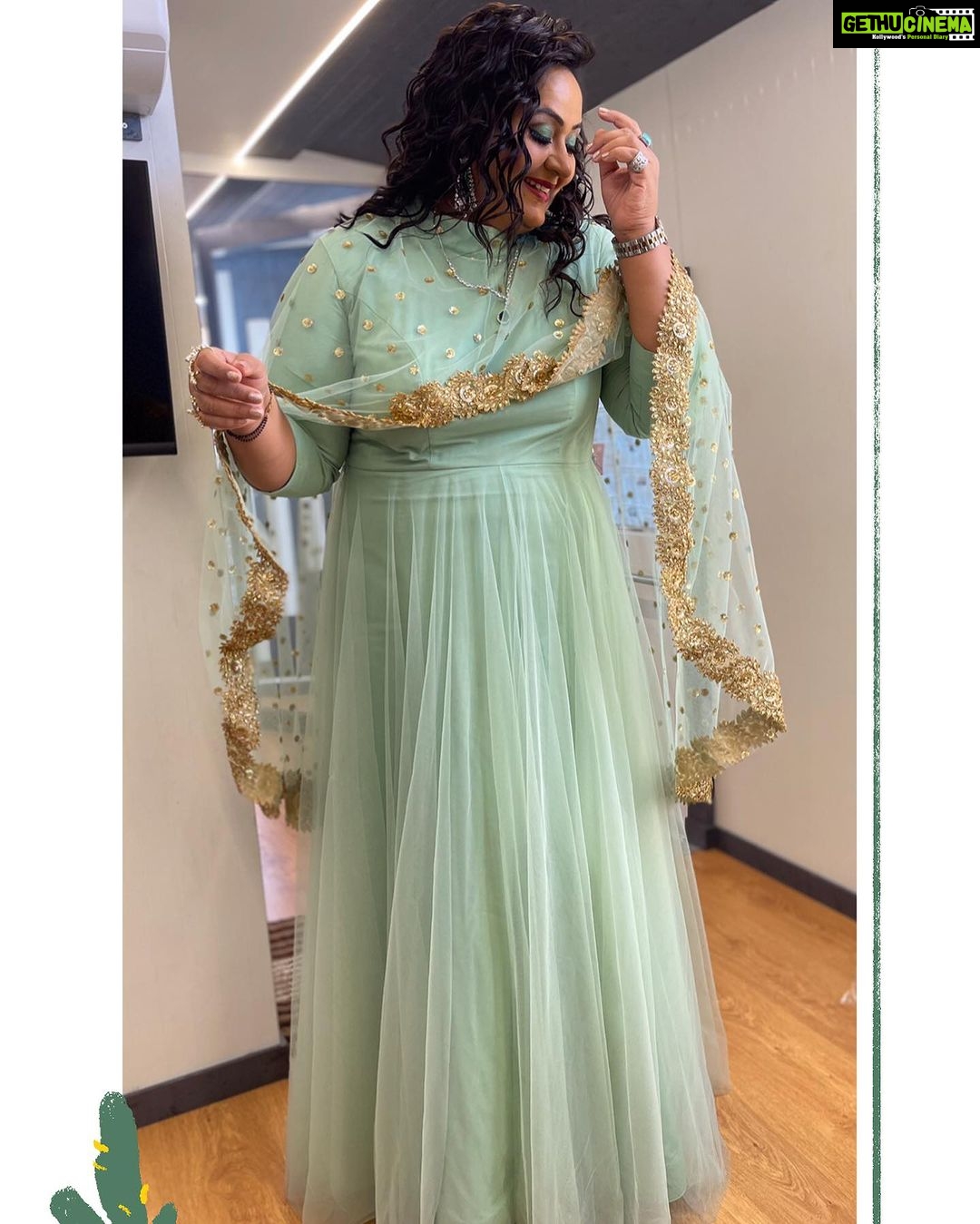 Radha Instagram - Let’s do a green Queen date this Saturday . Outfit @rekhas_couture Styling @kirthana_sunil Accessories @aditi_collection Hair @shaikjilani428 Makeup @ramesh.babu_makeupartist For @starmaa #neethonedance Annapurna Film Studio