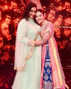 Radha Instagram - Meet this pretty energy bomb of Hyderabad and Telugu Hearts @sreemukhi . My my this girl always surprises me with her constant high energy on stage. Wishing this sweet and cute girl more luck and happiness. 
You are destined for more Success 🫶🏽🫶🏽🫶🏽
#Neethonedance show lo neetho dance cheyatam is fun Sree🤗😘