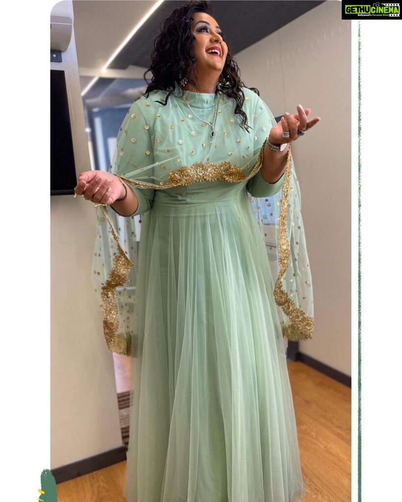 Radha Instagram - Let’s do a green Queen date this Saturday . Outfit @rekhas_couture Styling @kirthana_sunil Accessories @aditi_collection Hair @shaikjilani428 Makeup @ramesh.babu_makeupartist For @starmaa #neethonedance Annapurna Film Studio